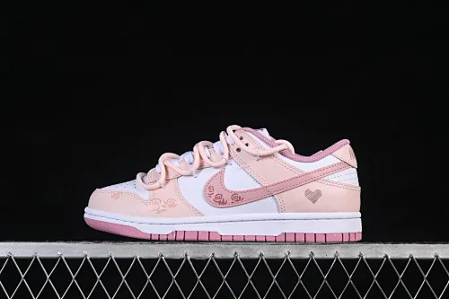 All categories Nk SB Dunk Series Nk SB Dunk Low High-end customized low-top sneakers Nike SB Dunk Low strap customization low-top casual sneakers DD1873-112